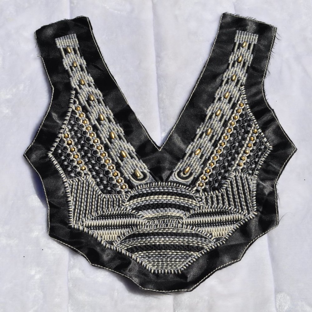 Vintage Trims Sewing 6Pcs for $9 Crafting embroidered Applique top, dress n more